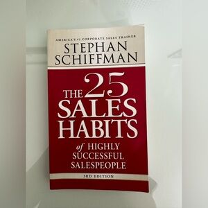 The 25 Sales Habits Book
